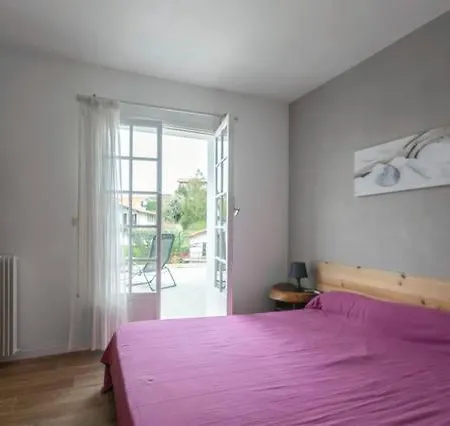 Locbasque-com - Begiak Uran - Les Yeux Dans L'eau 3 Etoiles - Wifi * Saint-Jean-de-Luz